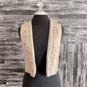 Vintage Crop knit Vest woven boho chic like new